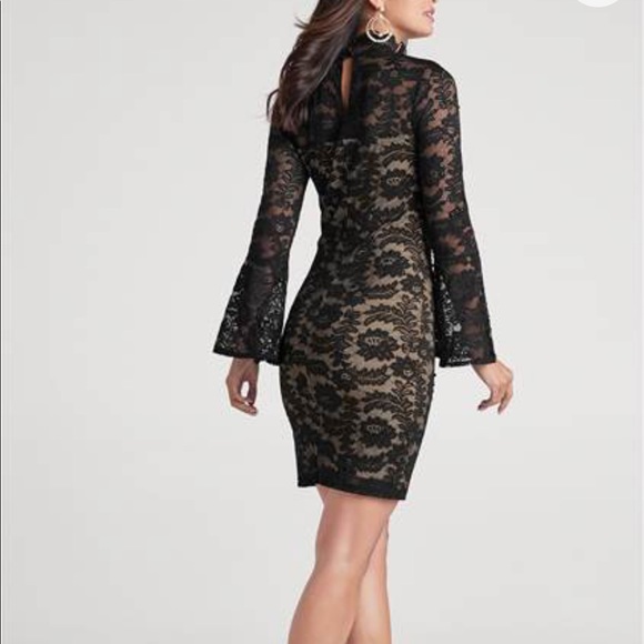 Absolutely stunning lace dress with bell sleeve size XS NWT Black & Nude color - Picture 2 of 7